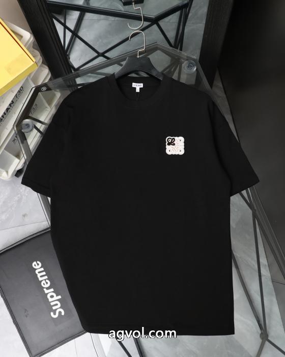 LOEWE海外完売続出 話題沸騰中 完売間近偽物 ブランド半袖Tシャツ_0_2