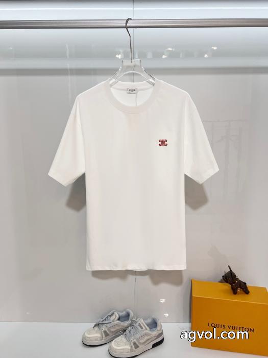 最安値激しい争奪戦 限定生産品 2026年度CELINEブランド スーパー コピー 通販半袖Tシャツ_0_2