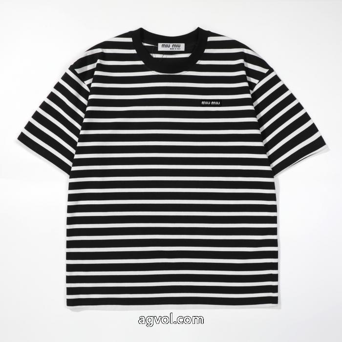 ブランド コピー ショップMIUMIU落ち着いた感覚 人気商品登場 存在感大半袖Tシャツ_0_2