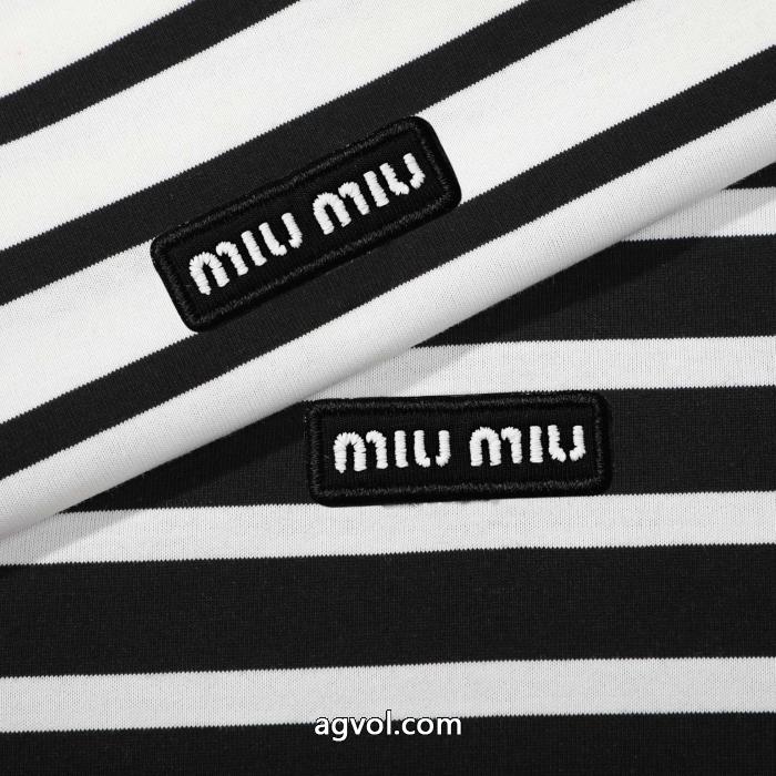 ブランド コピー ショップMIUMIU落ち着いた感覚 人気商品登場 存在感大半袖Tシャツ_0_4