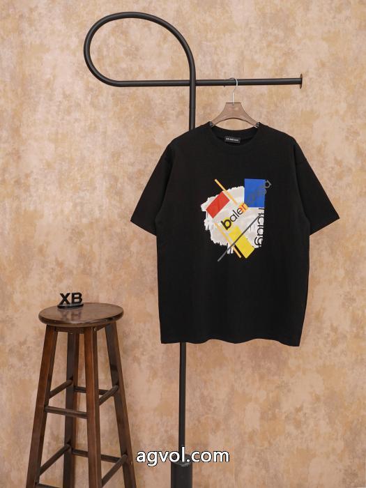 最新作防热性 大人気商品 今話題!ブランド フェイク半袖Tシャツbalenciaga_0_2