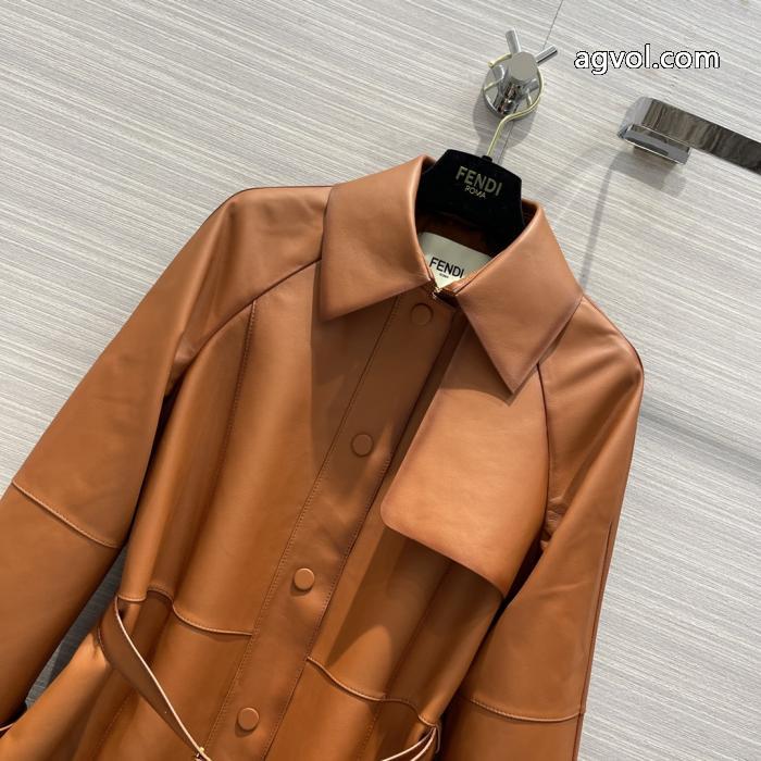 コート気品たっぷり 希少入荷 目につくブランド コピー s 級FENDI._0_1