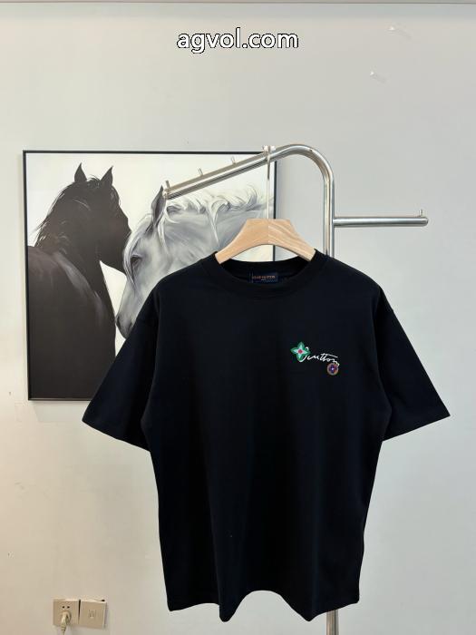 低価格 定番カラー 超希少商品半袖TシャツLOUIS VUITTON偽 ブランド_0_2
