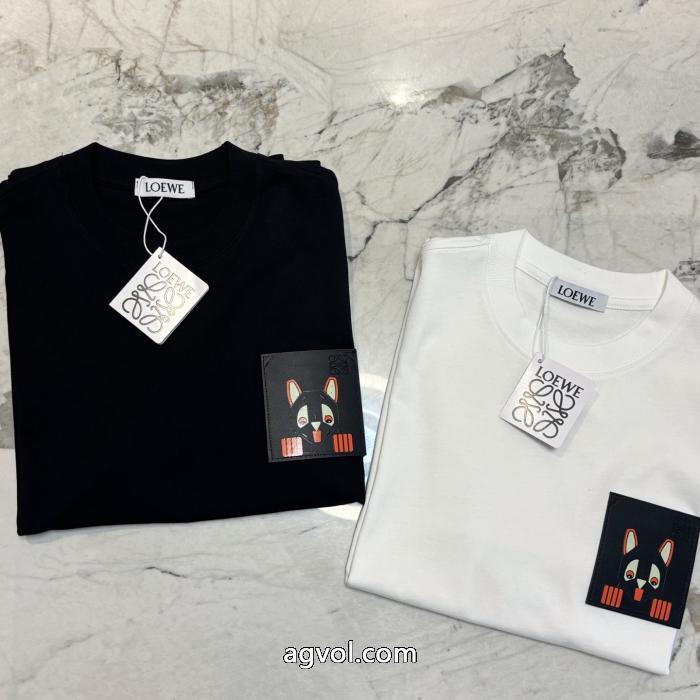 コピー ブランド 販売再入荷！ これは欲しい 希少大人気半袖TシャツLOEWE_0_0