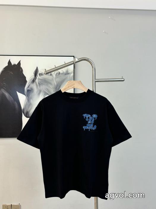 ブランド スニーカー 激安LOUIS VUITTON最高の贈り物 華やかに演出する 速達便発送半袖Tシャツ_0_1