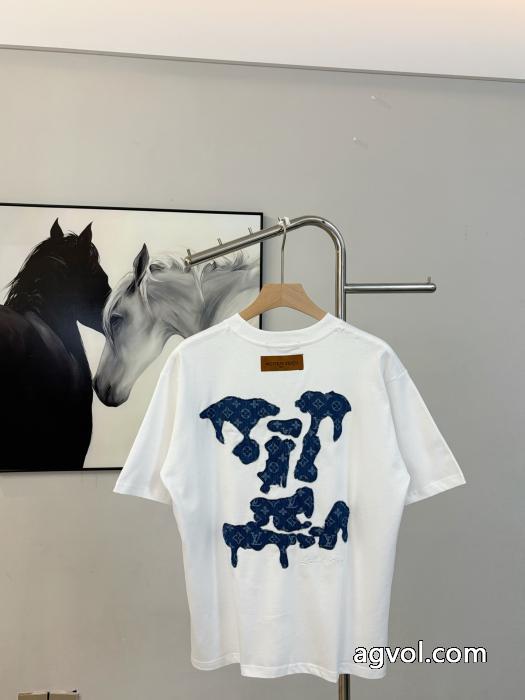 ブランド スニーカー 激安LOUIS VUITTON最高の贈り物 華やかに演出する 速達便発送半袖Tシャツ_0_2