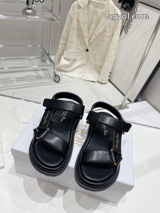 定番の魅力 販路限定モデル かっこいい アイテムブランド スーパー コピー 優良ブーツディオール.._0_0