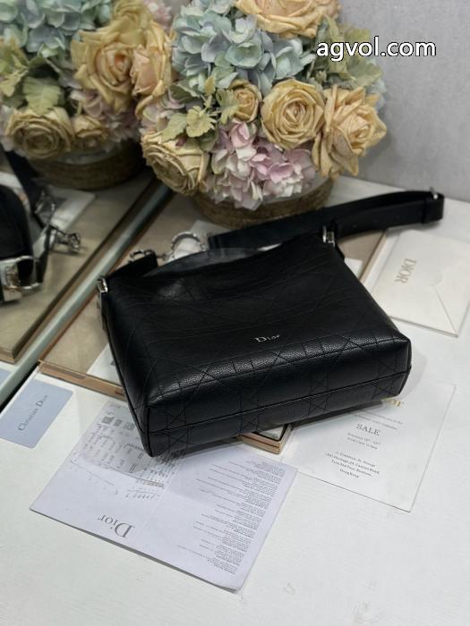 お洒落 爆買いお得 圧倒的な人気バッグディオール偽 ブランド 購入.._0_3