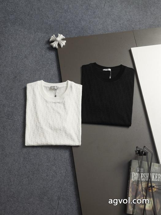 ブランド コピー 販売 店DIORプレゼントにも 数量限定再入荷 数量限定260%新品半袖Tシャツ_0_1