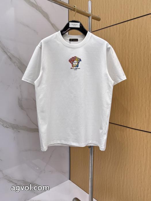 ブランド スーパー コピー 通販完売確実! 最安値 安心な品質半袖TシャツVERSACE_0_4