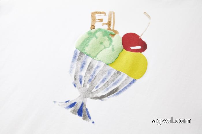 半袖Tシャツブランド 偽物FENDI美しい 格好良すぎる 注目の一品_0_0