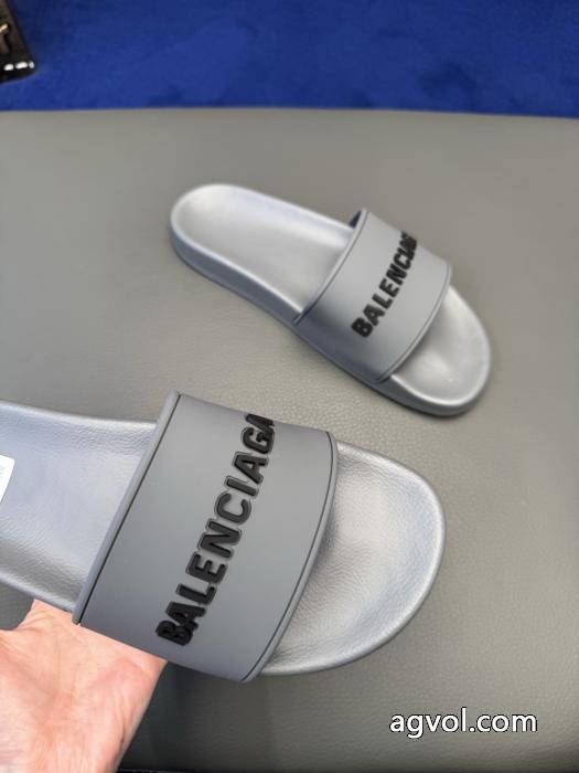 偽 ブランド 販売balenciagaスリッパ新作限定おしゃ可愛 新作限定人気沸騰中 旬スタイルに早変わり!._0_2