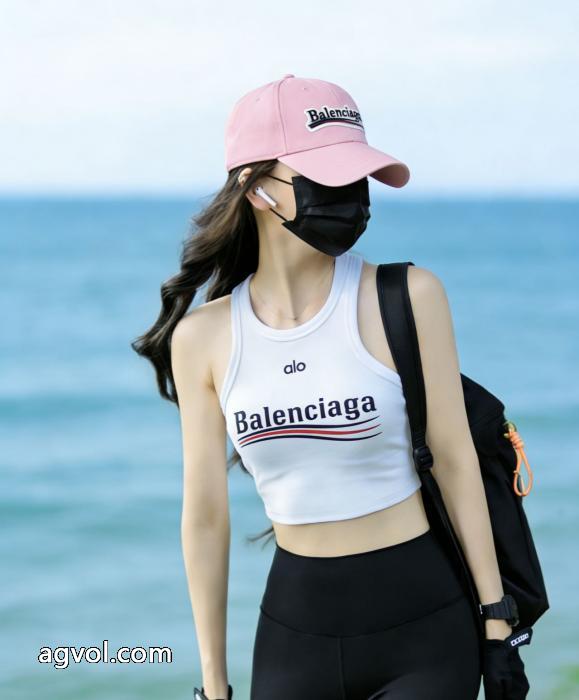 定番人気最新作 圧倒的人気アイテム 通勤の定番帽子スーパー コピー 通販 優良balenciaga._0_2