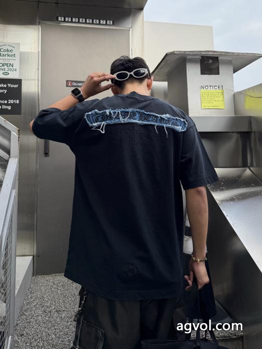 ブランド レプリカクロムハーツネクストヒット必至ブランド トレンドアイテムが狙い目 今季爆発的な人気&nbsp;&nbsp;&nbsp;&nbsp;半袖T._0_3