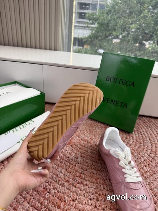 スニーカーbottega venetaブランド コピー 着払い大人でお上品 VIPセールで破格 ブランドギフト包装無料.._0_5