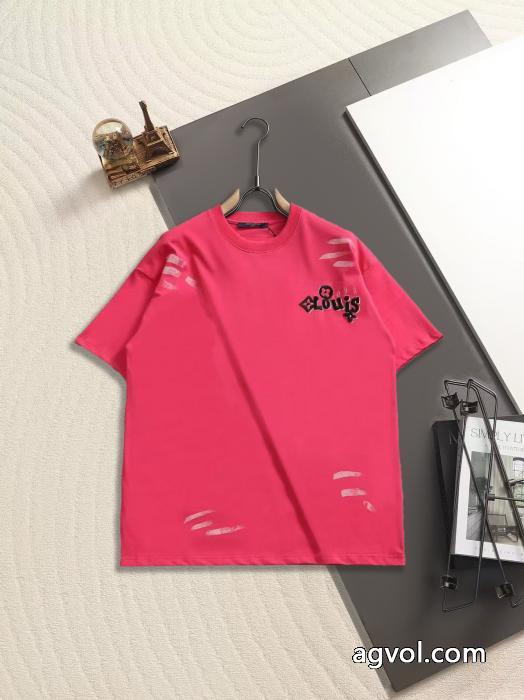 ブランド コピー バック半袖TシャツLOUIS VUITTON限定生産品 抜け感や着心地重視 大注目！_0_2