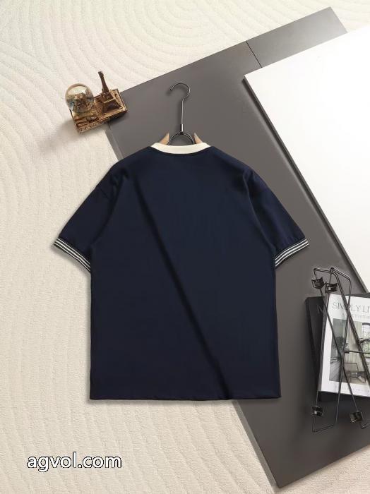 DIORブランド コピー 着払い速達便発送 お洒落 2026人気商品半袖Tシャツ_0_4