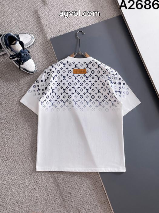 上品スタイル 2026新作品 激安セール半袖TシャツLOUIS VUITTONブランド コピー 通販_0_4