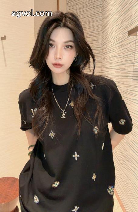 ファッションスタイル 韓国人気 新着アイテム最新コピー 通販半袖TシャツLOUIS VUITTON_0_3