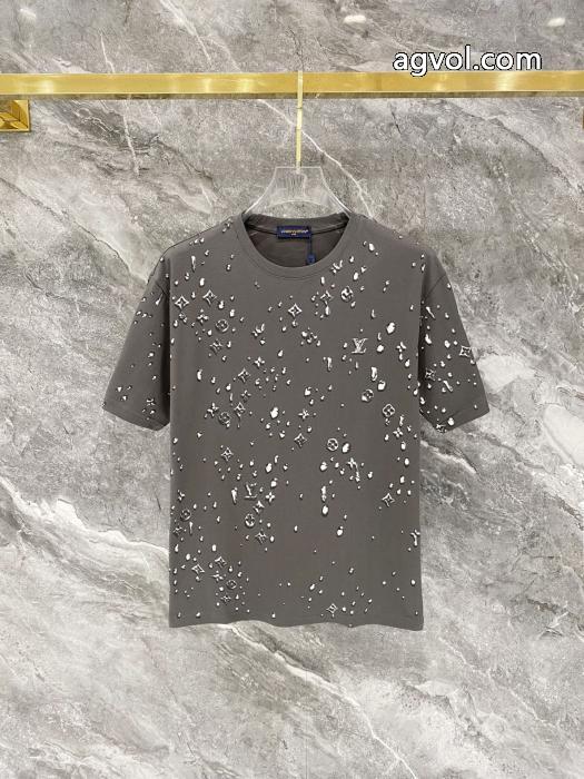 LOUIS VUITTONユニセックススタイル 海外直送 品質保証半袖Tシャツコピー ブランド 優良_0_1