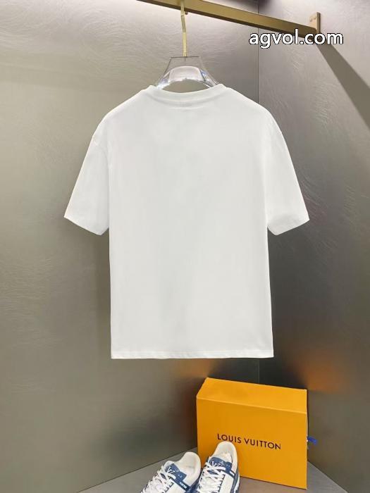&nbsp;半袖TVIP価格26SS海外発  大人気 完売前に 【人気ブログ掲載】  フェンディスーパー コピー 安心._0_3