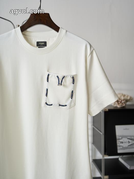 FENDI&nbsp;&nbsp;&nbsp;&nbsp;半袖T新作スタイリッシュな 独特な シーンで活躍するブランド 品 激安 通販._0_4