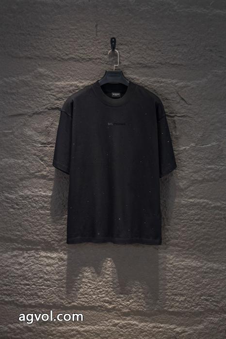 半袖Tシャツナチュラル 目を惹く新作 大幅値引き激安 ブランド 通販balenciaga_0_2