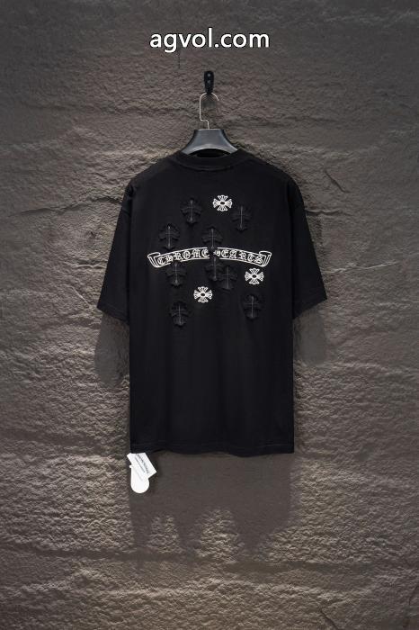 特に話題なの上品即完売 今季人気新作登場 今人気の秘訣CHROME HEARTS半袖Tシャツコピー ブランド 販売_0_1