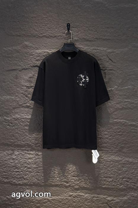 特に話題なの上品即完売 今季人気新作登場 今人気の秘訣CHROME HEARTS半袖Tシャツコピー ブランド 販売_0_4