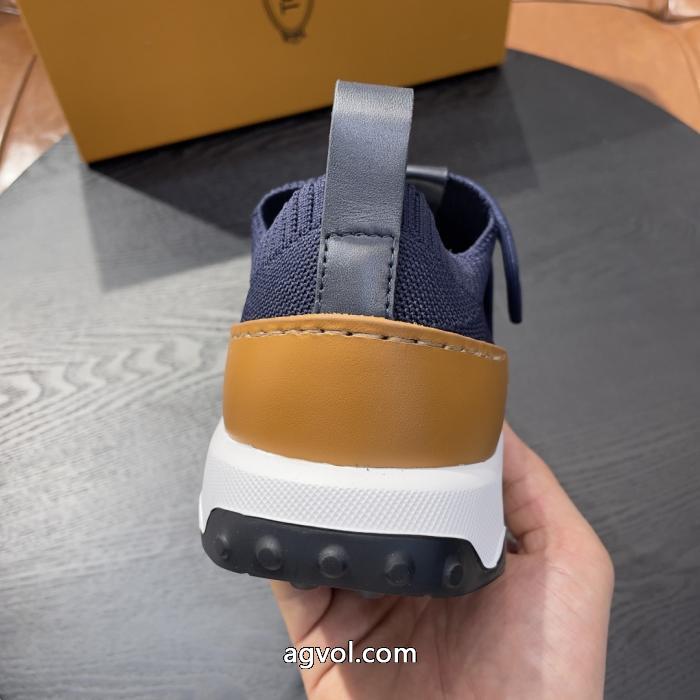 TOD\'S偽 ブランド 購入新作アイテム60％OFF  おすすめデザイン 春の主役アイテムスニーカー.._0_4
