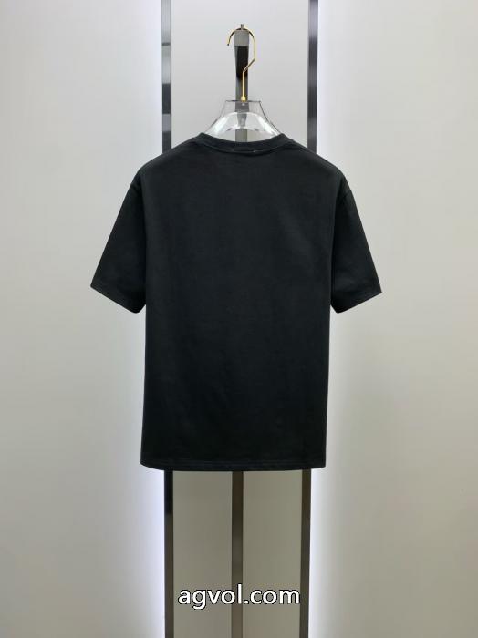 半袖TシャツHERMES偽 ブランド 購入魅力的な新作 安価 大人の色味 _0_2