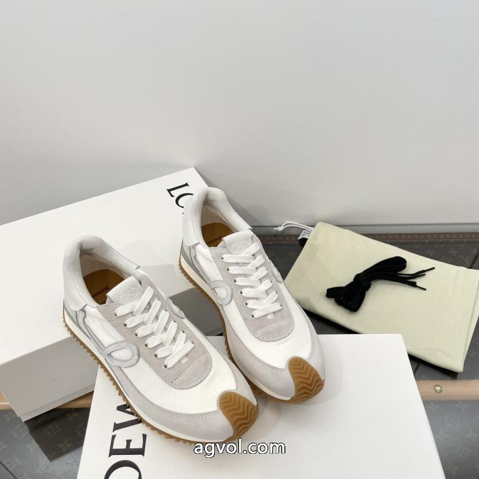 LOEWE人気爆だんな売れ筋！ 無造作 使い勝手も良好コピー ブランド 販売スニーカー.._0_3
