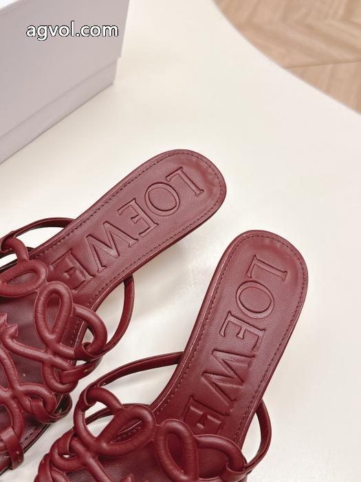 ロエベクリスマスプレゼントにも セールで破格 春夏爽やかな新作が流行りブランド コピー 販売 店ブーツ.._0_4