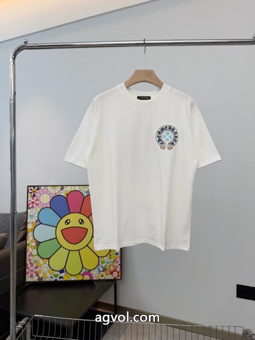 CHROME HEARTS夏の買い必須！ 最安値正規品 単品販売半袖Tシャツブランド コピー 優良店_0_3