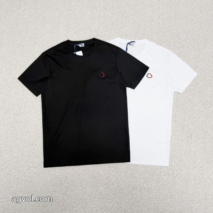 ブランド 偽物 激安ファッションの最先端！ 定番の魅力 大人の個性を。 半袖TシャツMONCLER_0_3