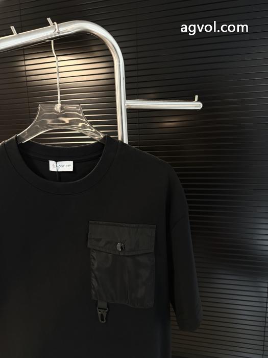 コピー ブランド 優良抜群の雰囲気が作れる! お得SALE 激安専門店MONCLER半袖Tシャツ_0_2