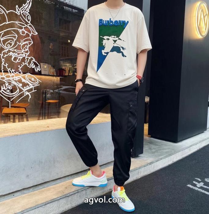半袖Tシャツ新しい品質保証 今年流大人っぽさ 円高還元Saleスーパー コピー 品BURBERRY_0_1