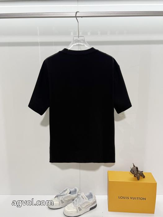 半袖Tシャツスーパー コピー ブランド 専門店先行販売!! 限定品2026 限定価格LOEWE_0_0