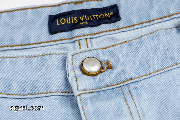 スーパー コピー メンズLOUIS VUITTON人気商品登場 高級感のあるデザイン 肌触りの着心地が良く デニムパンツ_0_3