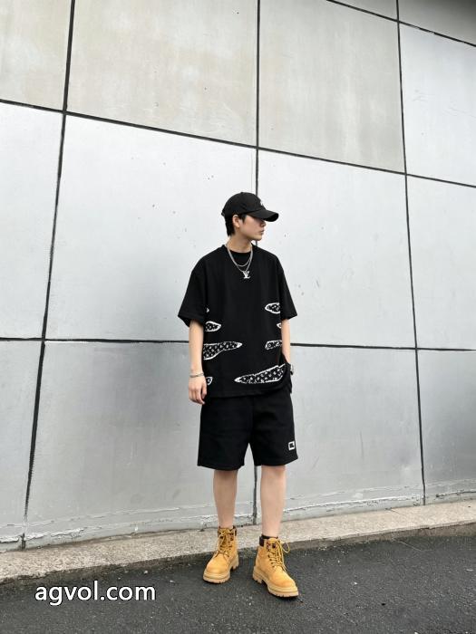 半袖TシャツLOUIS VUITTON先行予約販売 個性的 爆買い新品ブランド コピー_0_4