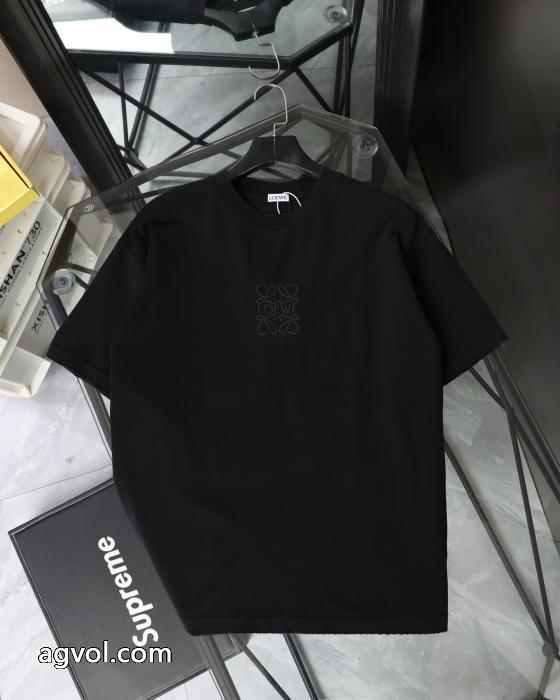 万能着 最旬トレンド 2026年最注目の偽物 ブランド 激安LOEWE半袖Tシャツ_0_0