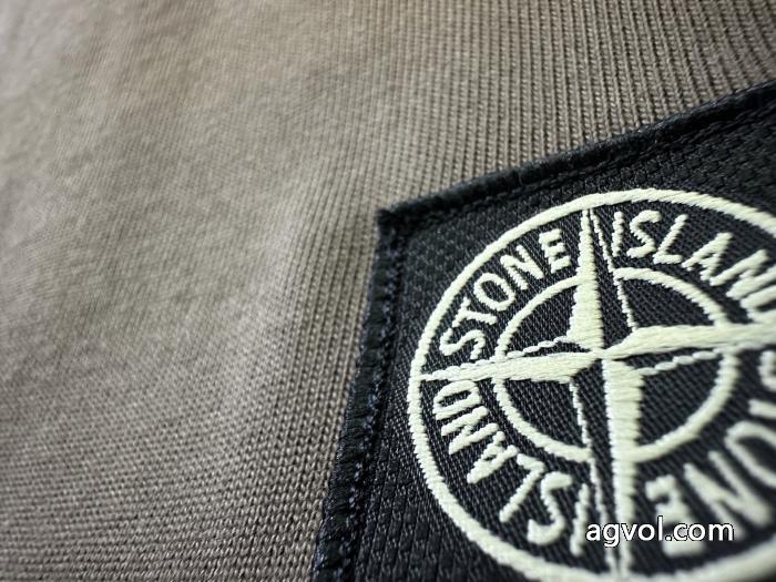 シャツ見つけてほしい一品 モード感の高い春夏のスタイル 軽やかな素材感Stone Islandスーパー コピー 安心 サイト.._0_5