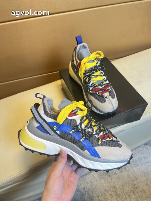 ブランド コピー軽やかな印象 激レア 限定 大人気開催中！DSQUARED2&nbsp;&nbsp;&nbsp;&nbsp;スニーカー._0_1