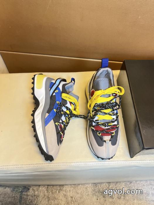 ブランド コピー軽やかな印象 激レア 限定 大人気開催中！DSQUARED2&nbsp;&nbsp;&nbsp;&nbsp;スニーカー._0_3