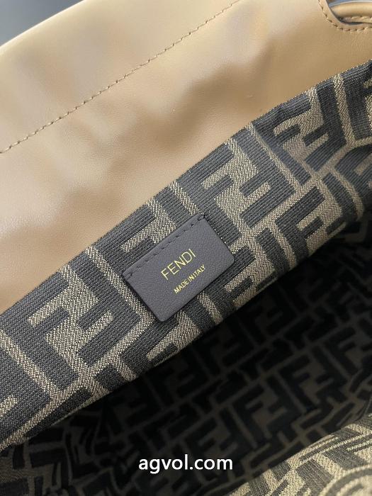 FENDIバッグブランド 偽物 激安大人でお上品 高品質な 赤字超特価大人気._0_4