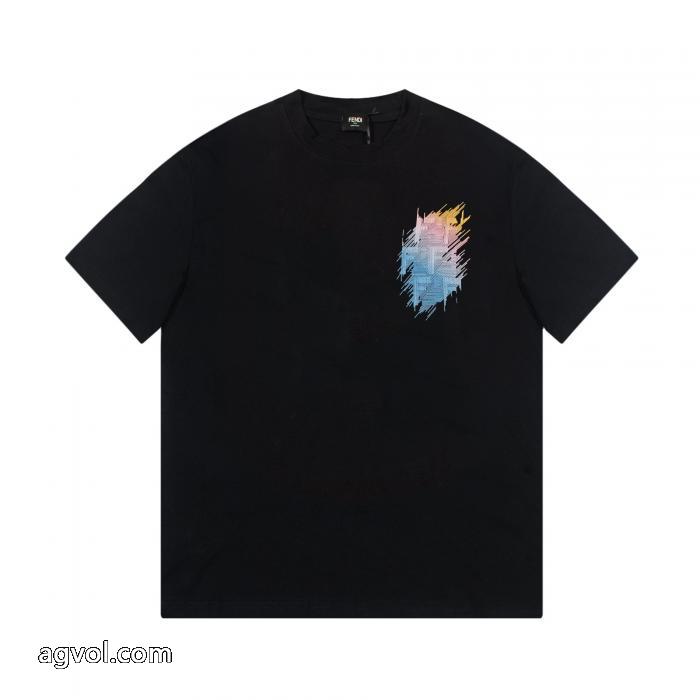 半袖Tシャツスーパー コピー ブランドFENDI数量限定HOT 大人気商品 モードな逸品_0_3