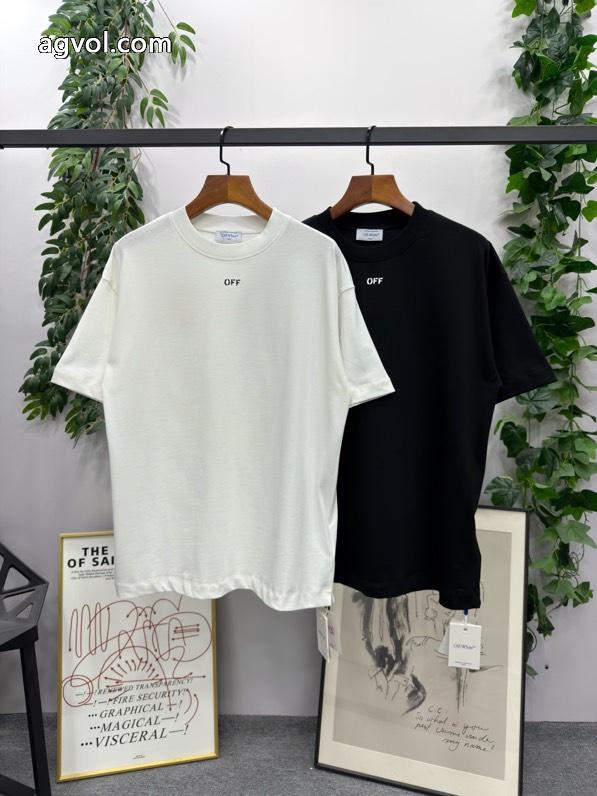 Off-White半袖Tシャツデイリー使いに最適 2026最新コラボ完売間近 安心の国内発送超可愛いブランド コピー 品_0_1