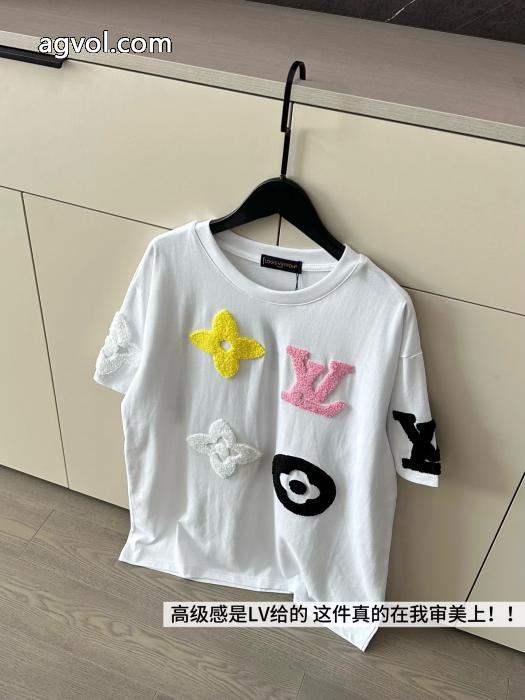 スーパー コピー メンズ半袖Tシャツ2026最高ランキング サイズ感いいの ホリデー限定LOUIS VUITTON_0_2