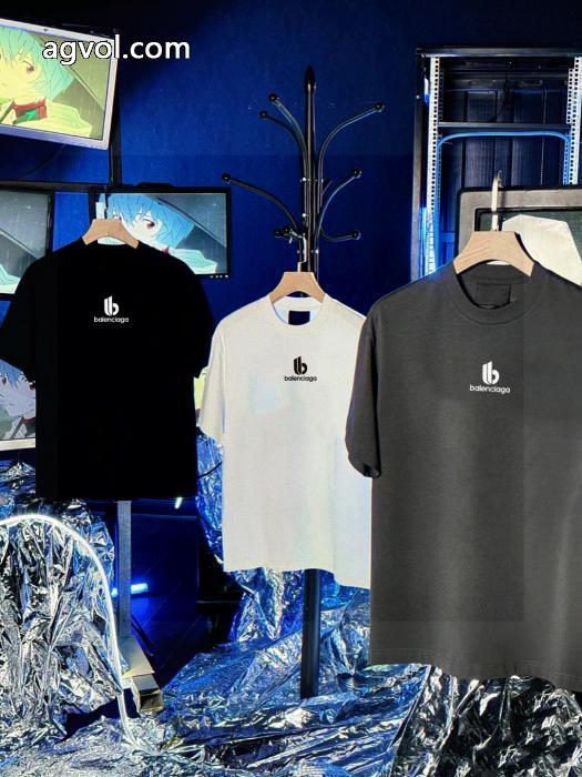 balenciaga定番人気 日本未上陸のブランド 人気急上昇半袖Tシャツブランド コピー_0_3