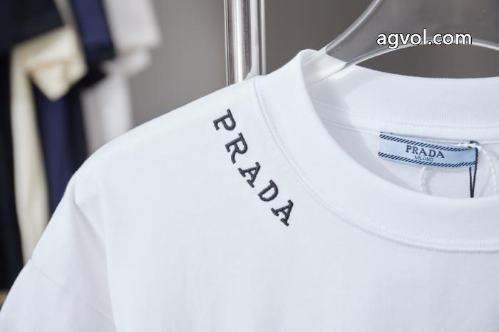 半袖Tシャツプラダブランド コピー s 級格安SALE 2026年モデル 超定番人気_0_4